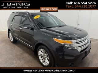 2015 Ford Explorer XLT 4WD photo