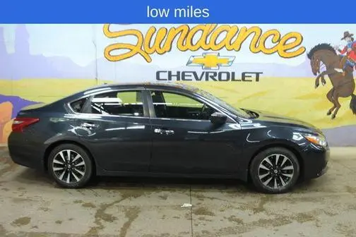 2018 Nissan Altima 2.5 SV FWD photo