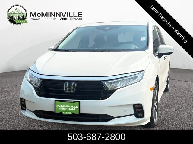 2022 Honda Odyssey Touring FWD photo