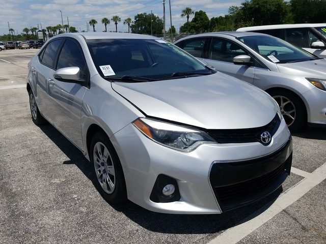 2015 Toyota Corolla S FWD photo