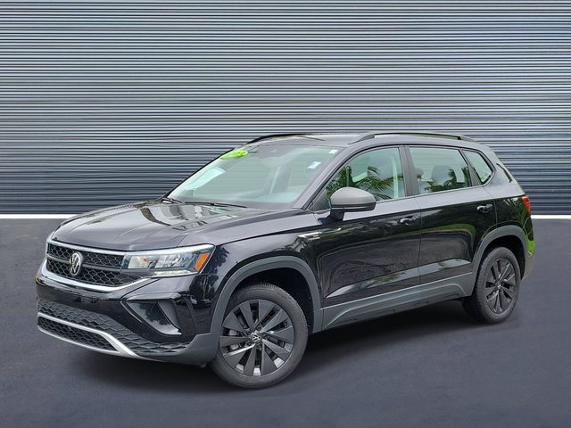 2023 Volkswagen Taos S FWD photo