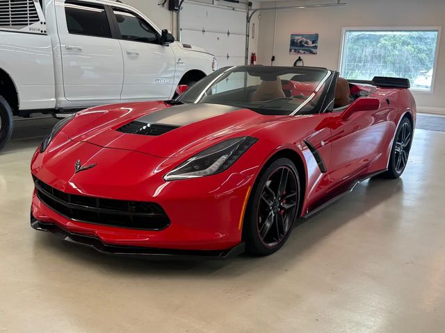 2019 Chevrolet Corvette 2LT RWD photo