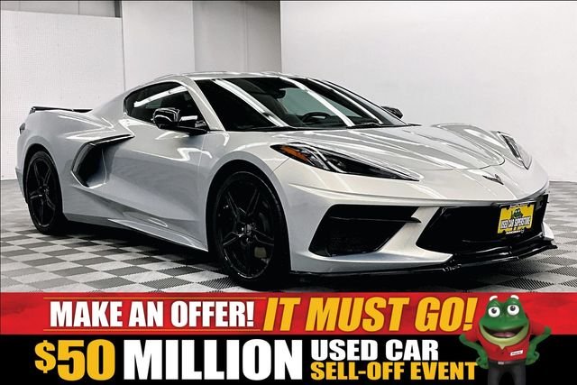 2021 Chevrolet Corvette 2LT RWD photo