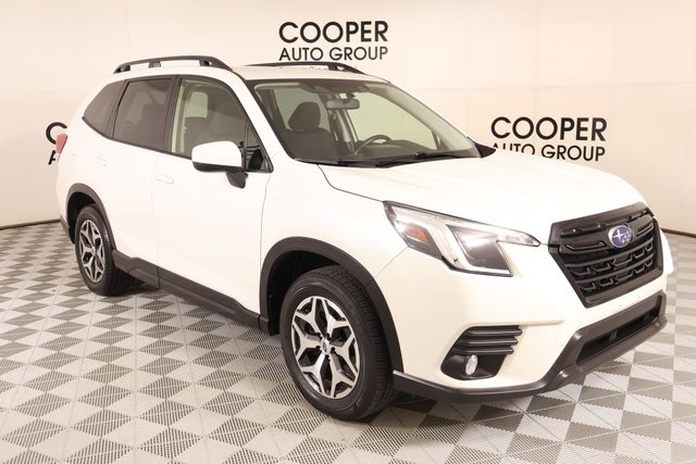 2022 Subaru Forester Premium AWD photo