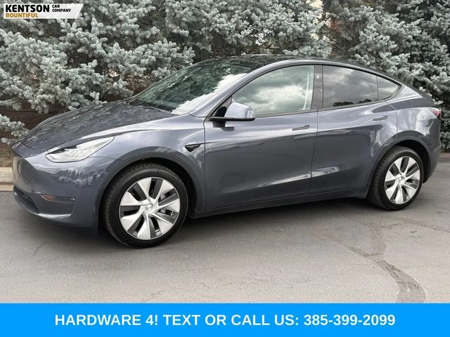 2023 Tesla Model Y Long Range AWD photo