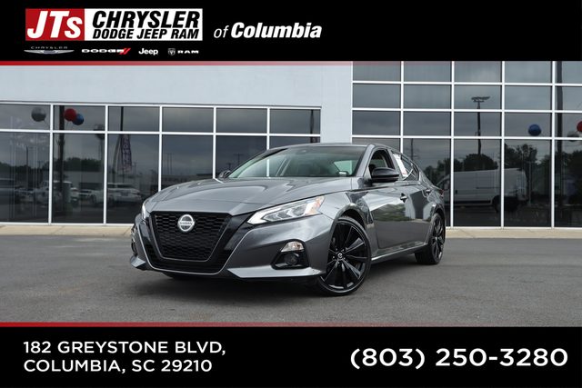 2022 Nissan Altima 2.5 SR FWD photo