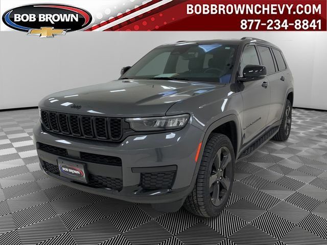 2023 Jeep Grand Cherokee L Altitude 4WD photo