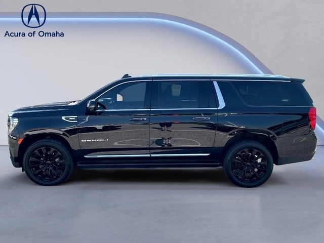 2023 GMC Yukon XL Denali 4WD photo