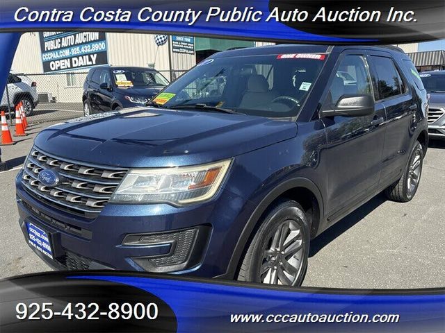 2017 Ford Explorer Base 4WD photo