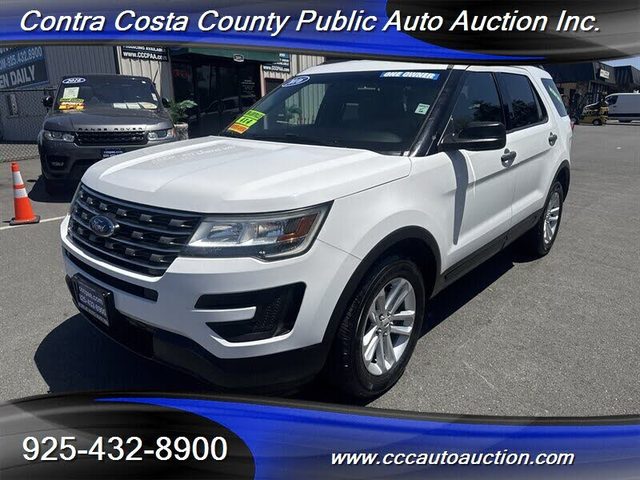 2016 Ford Explorer Base 4WD photo