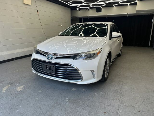 2016 Toyota Avalon Limited FWD photo