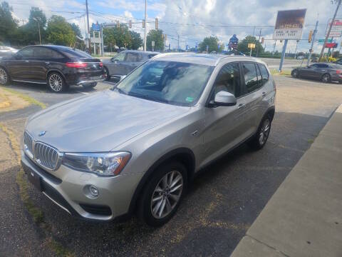 2017 BMW X3 xDrive28i AWD photo