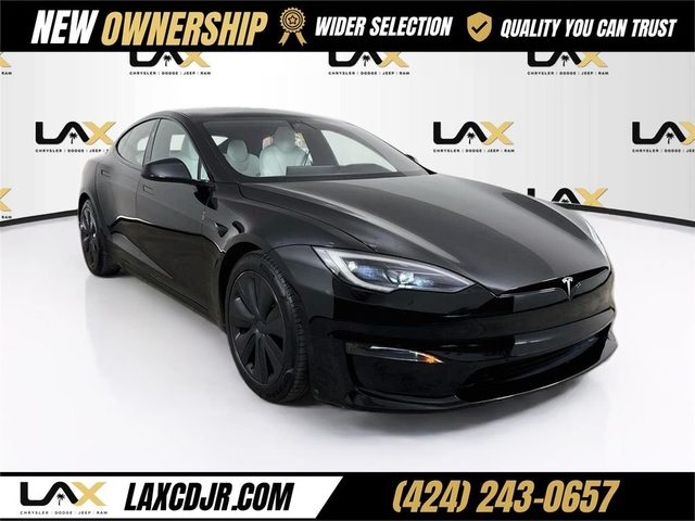 2023 Tesla Model S Standard Range AWD photo