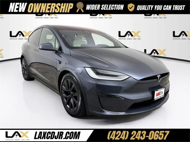 2023 Tesla Model X Standard Range AWD photo