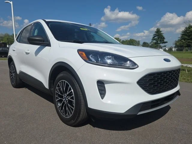 2022 Ford Escape SE Plug-In Hybrid FWD photo