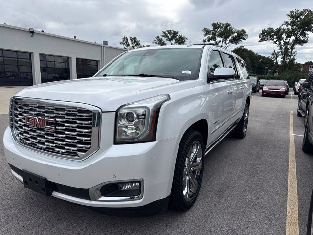 2020 GMC Yukon XL Denali 4WD photo