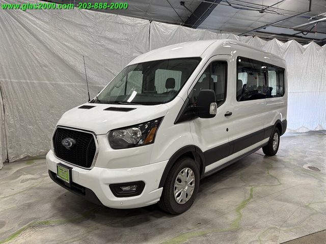 2023 Ford Transit Passenger Wagon XLT RWD photo