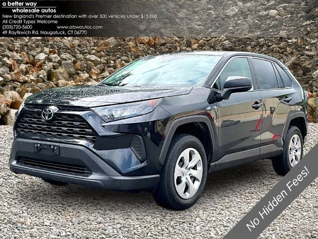 2022 Toyota RAV4 LE AWD photo