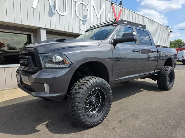 2018 Ram 1500 Night 4WD photo