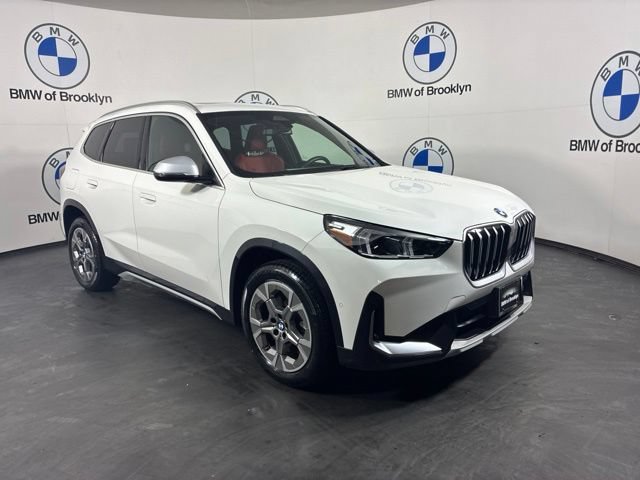 2023 BMW X1 xDrive28i AWD photo