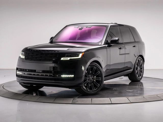2023 Land Rover Range Rover SE AWD photo