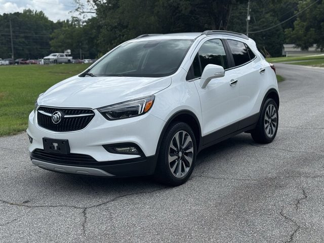 2020 Buick Encore Essence AWD photo