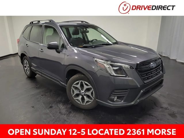 2022 Subaru Forester Premium AWD photo