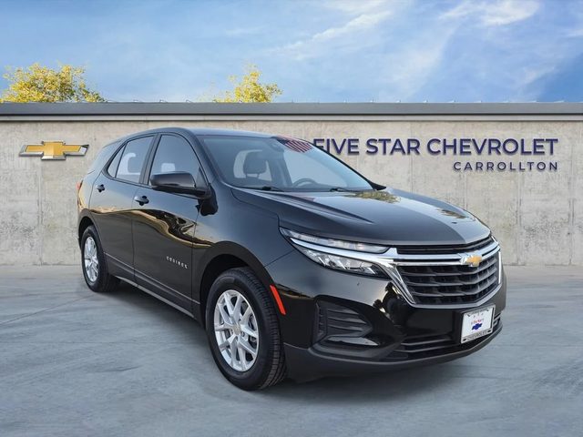 2022 Chevrolet Equinox LS AWD photo