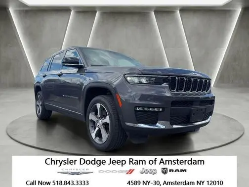 2023 Jeep Grand Cherokee L Limited 4WD photo