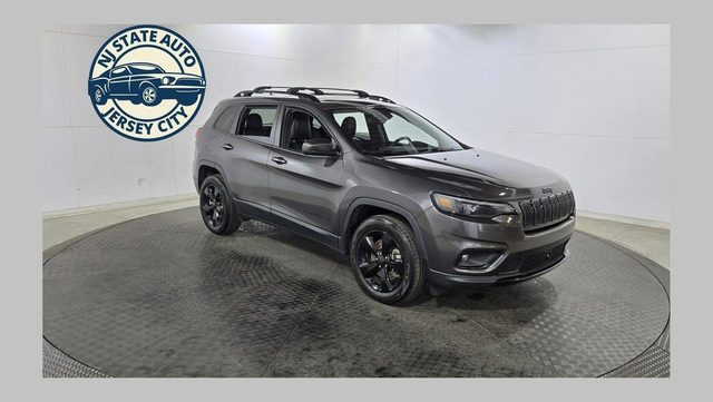 2021 Jeep Cherokee Altitude 4WD photo