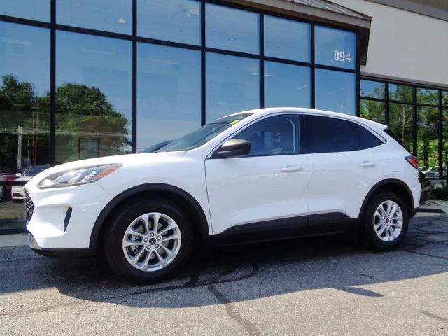 2022 Ford Escape SE FWD photo
