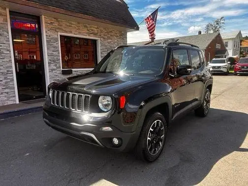 2023 Jeep Renegade Upland 4WD photo