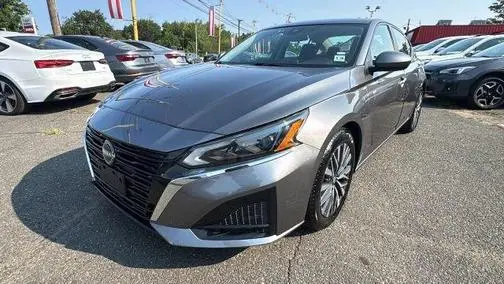 2023 Nissan Altima 2.5 SV FWD photo