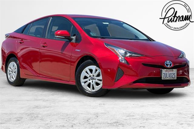 2016 Toyota Prius Two FWD photo