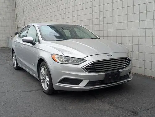 2018 Ford Fusion S FWD photo