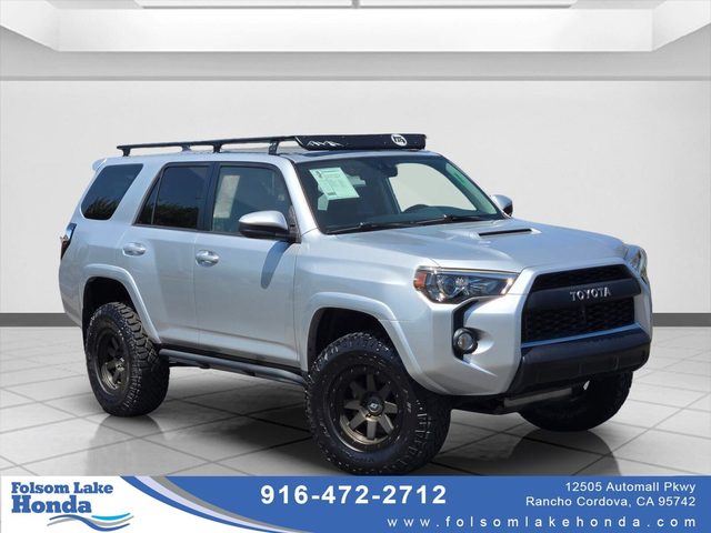 2016 Toyota 4Runner SR5 4WD photo