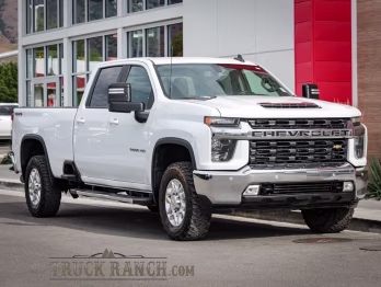 2023 Chevrolet Silverado 3500HD LT 4WD photo