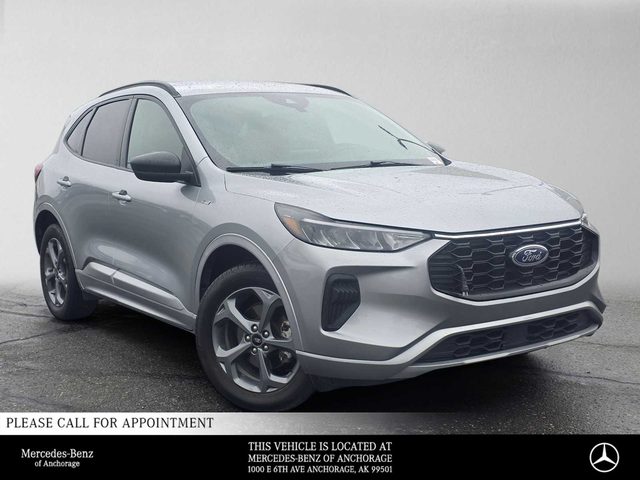 2023 Ford Escape ST-Line AWD photo