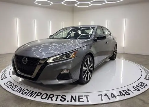 2021 Nissan Altima 2.5 SR FWD photo