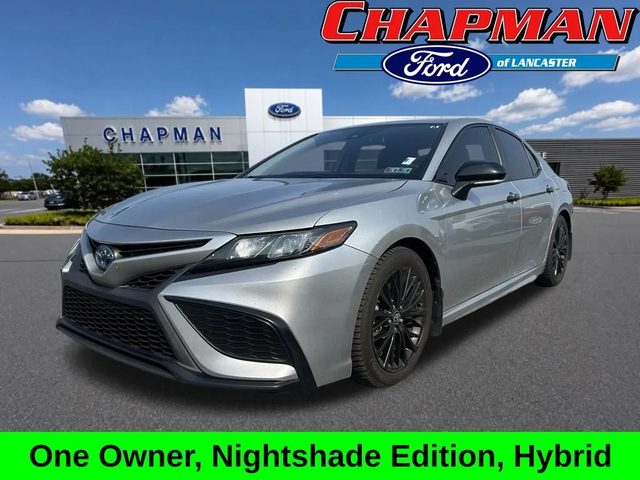 2022 Toyota Camry Hybrid Nightshade FWD photo