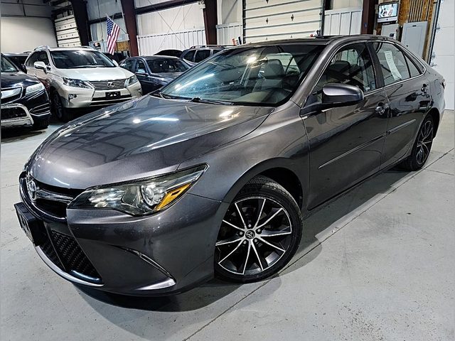 2016 Toyota Camry XSE FWD photo