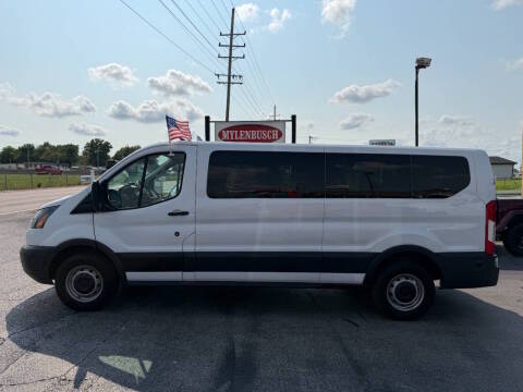 2018 Ford Transit Passenger Wagon XLT RWD photo