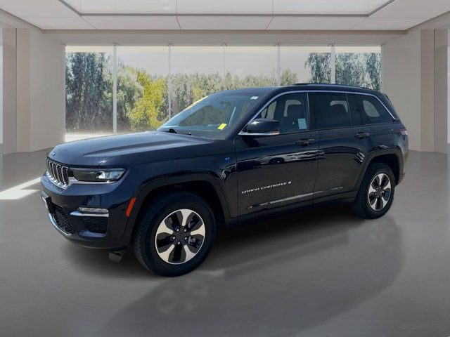 2023 Jeep Grand Cherokee  4WD photo