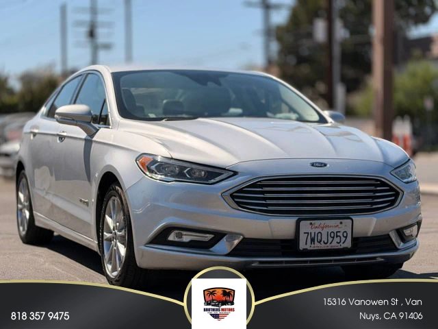 2017 Ford Fusion Hybrid SE FWD photo