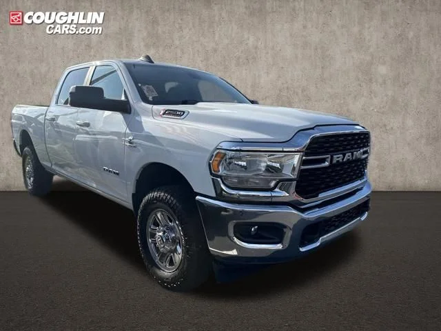 2022 Ram 2500 Big Horn 4WD photo