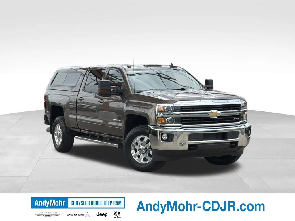 2015 Chevrolet Silverado 2500HD LT 4WD photo