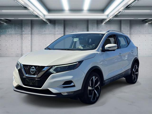 2020 Nissan Rogue Sport SL AWD photo