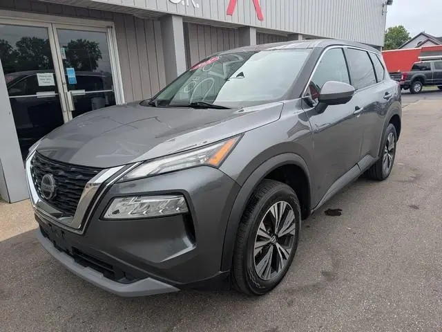 2021 Nissan Rogue SV AWD photo