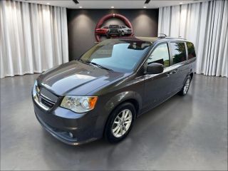 2019 Dodge Grand Caravan SXT FWD photo