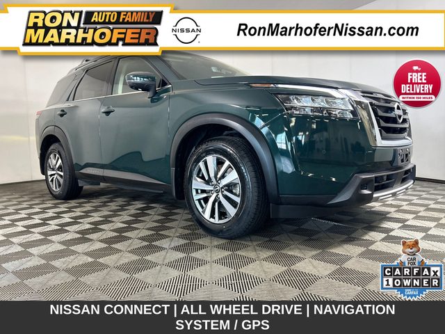 2023 Nissan Pathfinder SL 4WD photo
